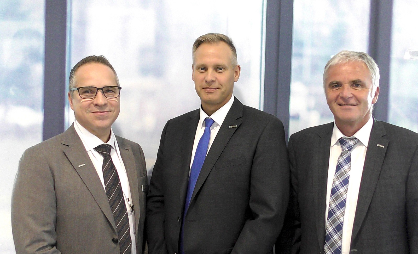 Die drei Geschäftsführer der Systemair GmbH, (v.l.) Roland Kasper, Stefan Fischer und Kurt Maurer zeigen sich mit dem weiteren Wachstum des Geschäftsjahres 2018/2019 zufrieden. 