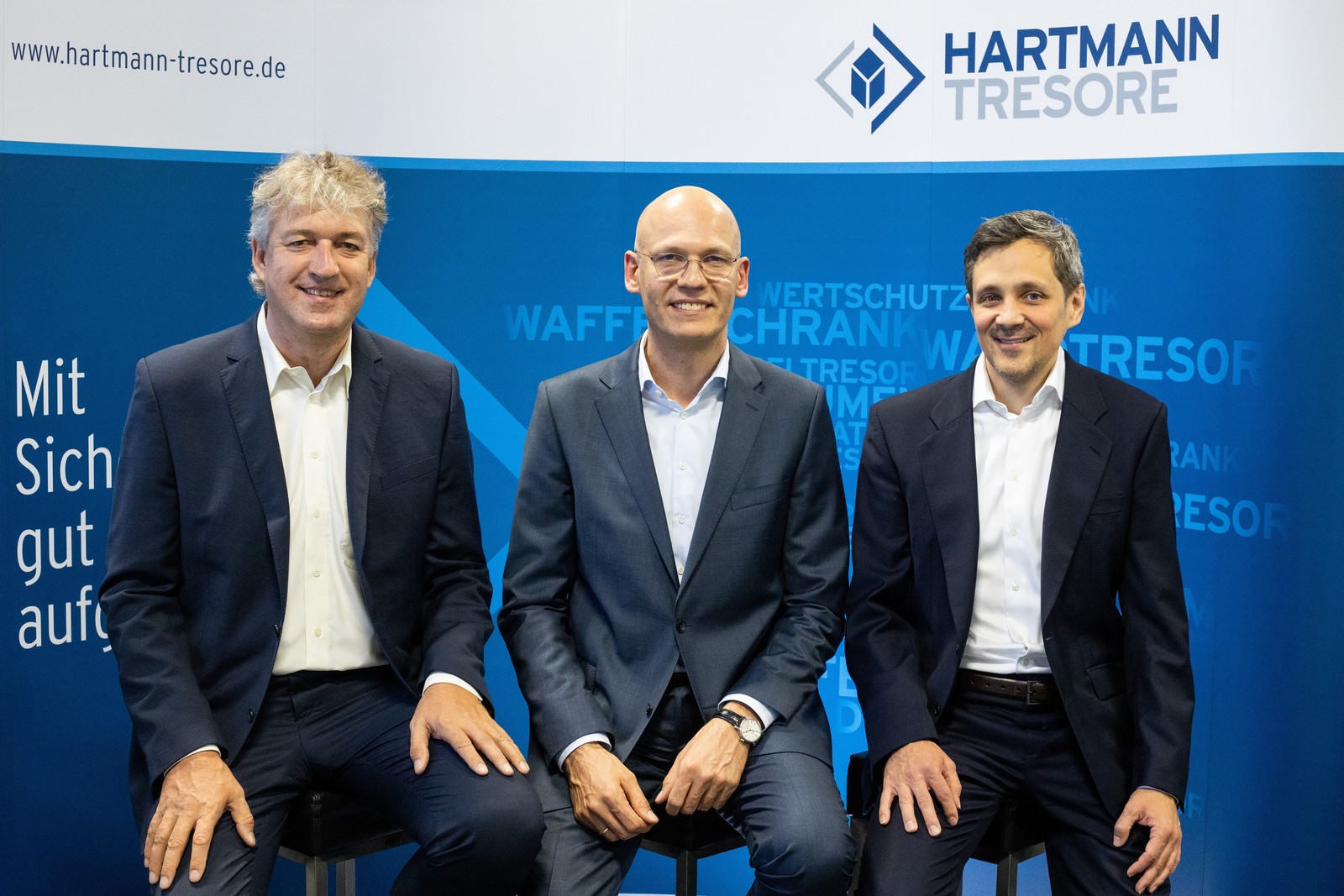 Christoph Hartmann (Aufsichtsratsvorsitzender), Markus Hartmann (Vorstand Vertrieb) und Mark Königer (Vorstand Operations) leiten in Zukunft die Geschicke der Hartmann Tresore AG.
