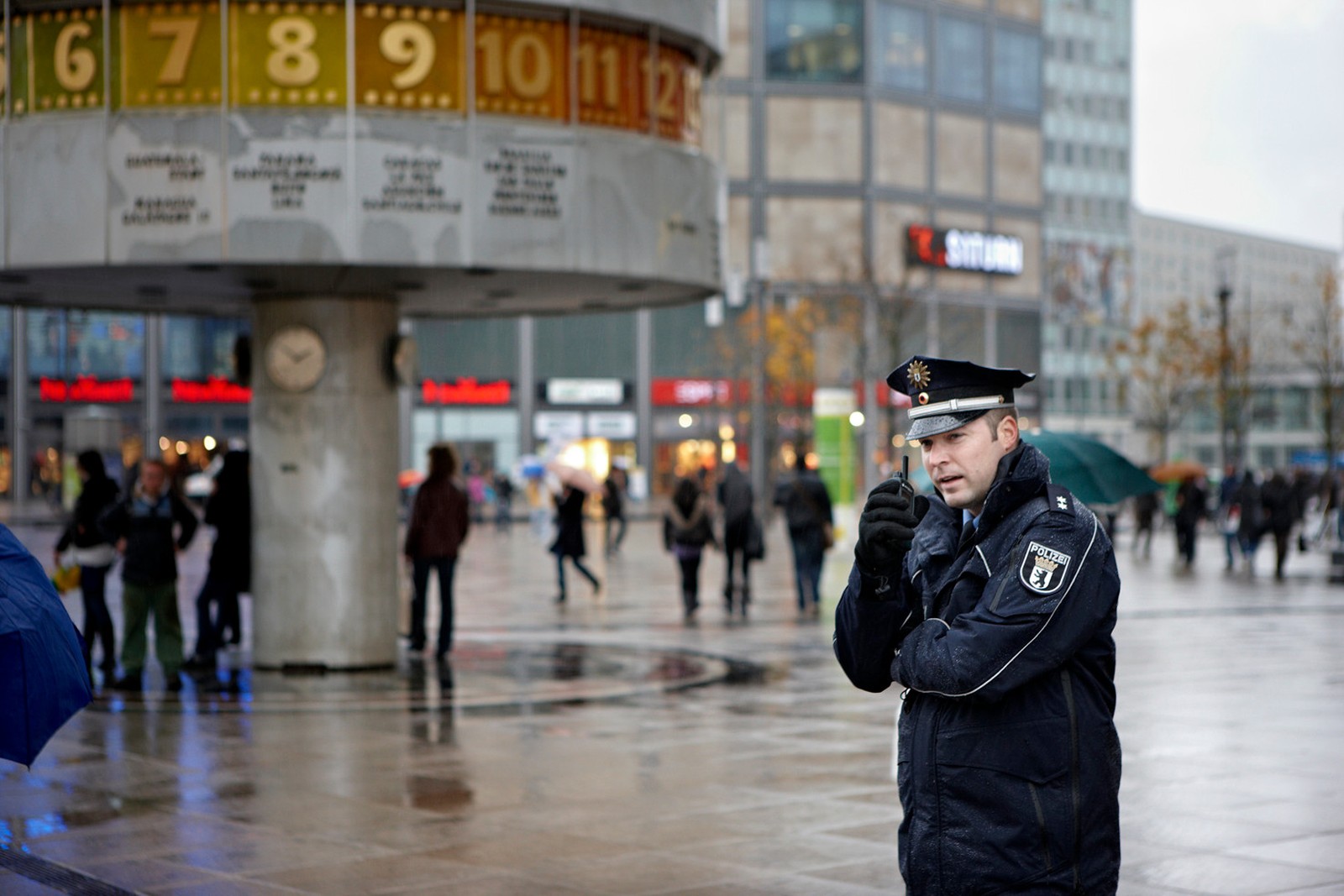 Motorola Solutions hat von der Polizei Berlin einen Auftrag erhalten, um für die 20.000 Digitalfunkgeräte eine sichere Kommunikation zu gewährleisten.