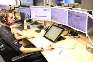 Das Forschungsprojekt Sentinel schafft die neue Berufsgruppe des „Intel-Officer“. Die Polizei Osnabrück hat die ersten Cyber-Cops eingestellt. 