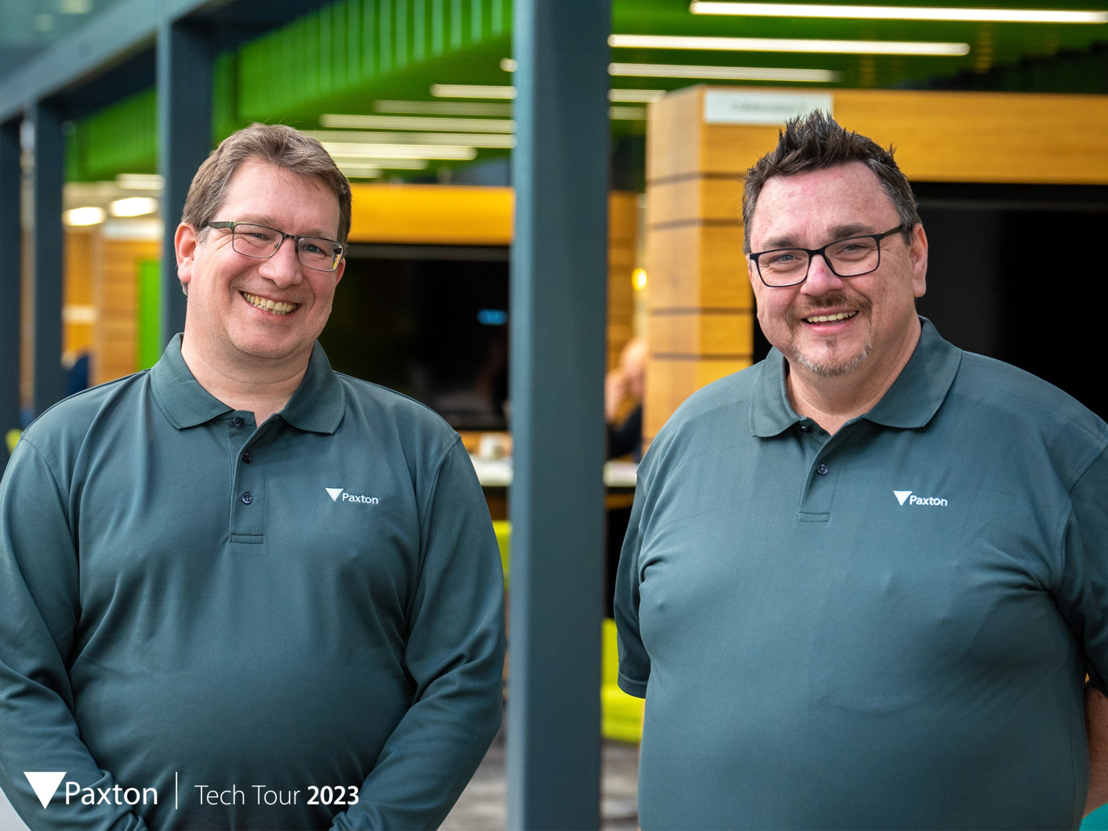Das deutsche Paxton-Team um Christoph Tiemann (links), Sales Executive, und Thomas Klassen, Technical Sales Support, freut sich darauf, von März bis Juni 2023 Errichtern und Systemintegratoren Installations- und Geschäftsmöglichkeiten vor Ort zu demonstrieren.